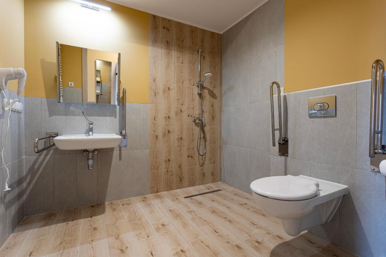 Apartamenty Albatros Аугустов Екстериор снимка